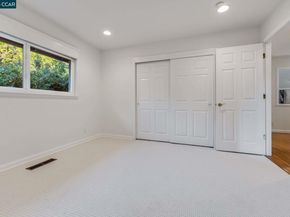 9 Irvine Drive, Moraga CA 94556