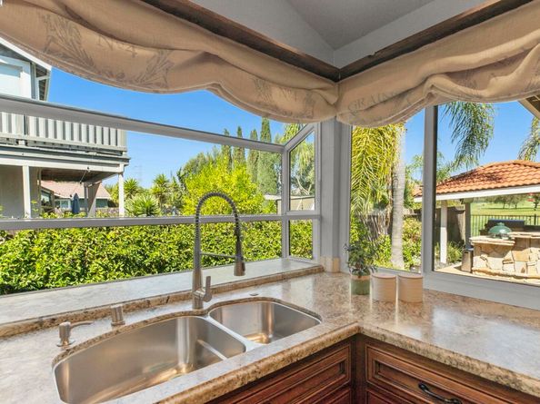 820 Pinehurst Pl, San Ramon CA 94583