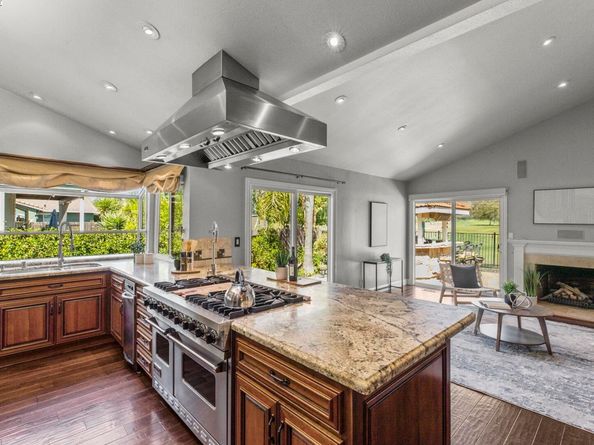 820 Pinehurst Pl, San Ramon CA 94583