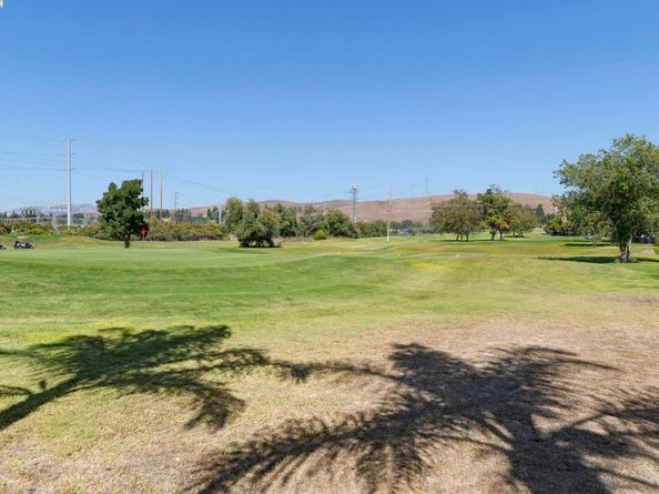 820 Pinehurst Pl, San Ramon CA 94583