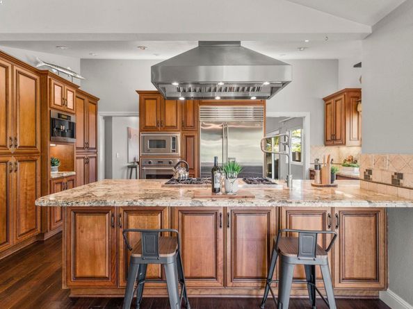 820 Pinehurst Pl, San Ramon CA 94583