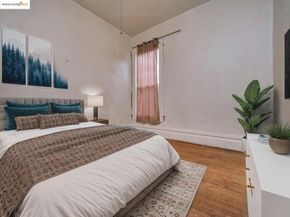 2103 Myrtle St, Oakland CA 94607