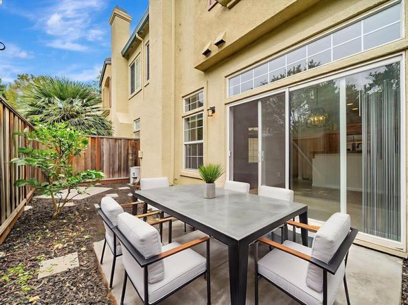 4251 Lucero Ct, Pleasanton CA 94588