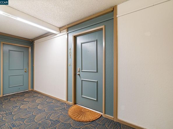 320 N Civic Drive 407, Walnut Creek CA 94596