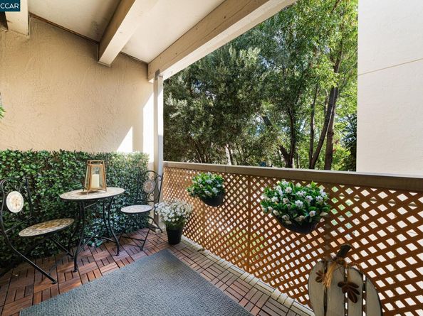 320 N Civic Drive 407, Walnut Creek CA 94596