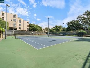 320 N Civic Drive 407, Walnut Creek CA 94596