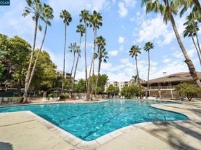 320 N Civic Drive 407, Walnut Creek CA 94596