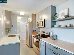 567 Oakland 305, Oakland CA 94611