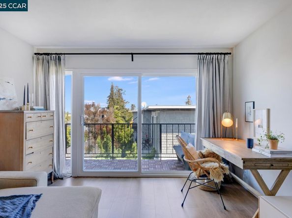 567 Oakland 305, Oakland CA 94611