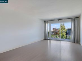 567 Oakland 305, Oakland CA 94611
