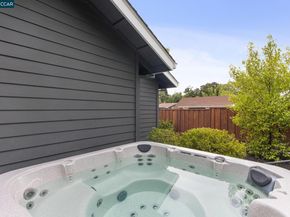 4 Bueno Ct, Danville CA 94526