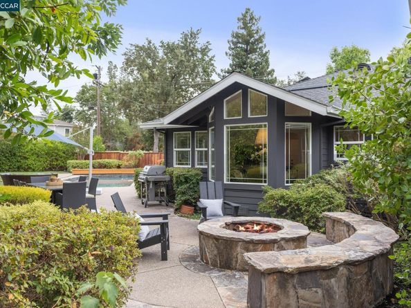4 Bueno Ct, Danville CA 94526