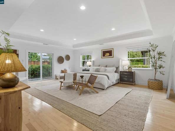4 Bueno Ct, Danville CA 94526