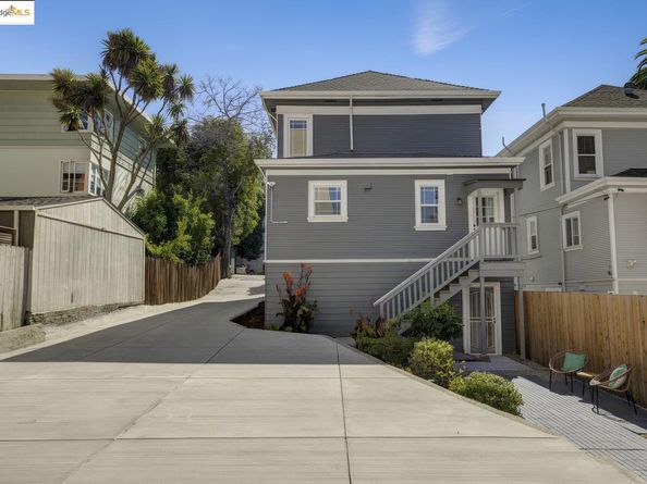 1837 7Th Ave, Oakland CA 94606
