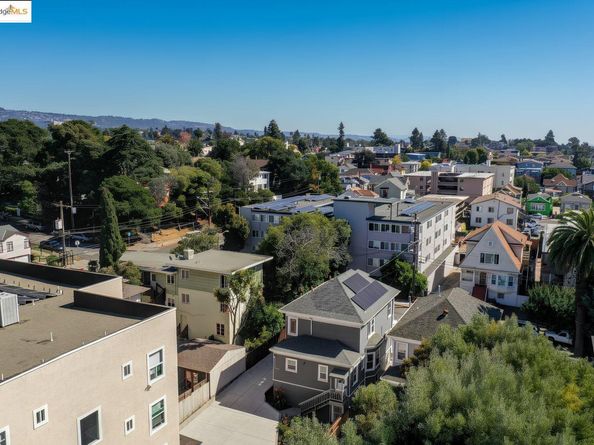 1837 7Th Ave, Oakland CA 94606