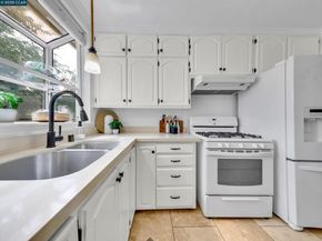 2860 Laguna St, Concord CA 94518