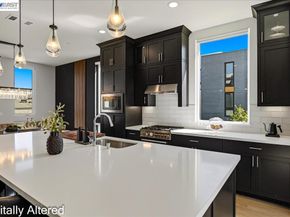 140 Coronado Ave, Alameda CA 94501