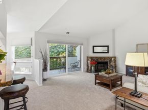 21109 Gary Dr 220, Hayward CA 94546