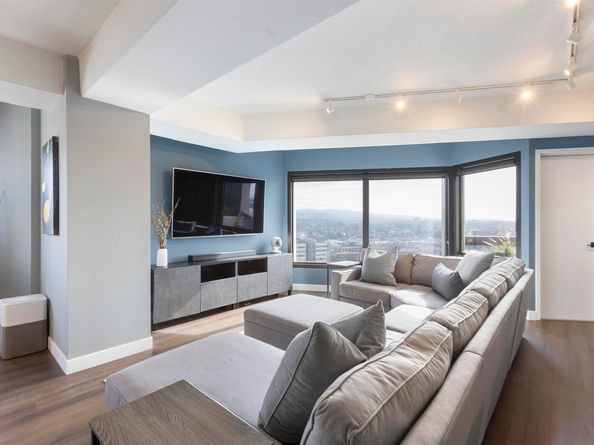 6363 Christie Ave. 2327, Emeryville CA 94608