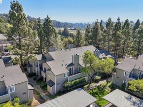 630 Canyon Oaks Drive D, Oakland CA 94605