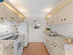 1919 Ygnacio Valley Rd 93, Walnut Creek CA 94598