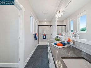 27264 Cosmo Ct, Hayward CA 94544