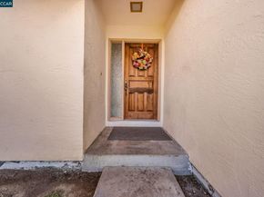 121 Fir Ct, Hercules CA 94547