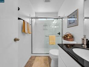 121 Fir Ct, Hercules CA 94547