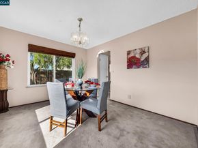 121 Fir Ct, Hercules CA 94547