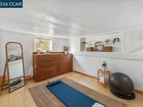 7308 Altura Pl, Oakland CA 94605