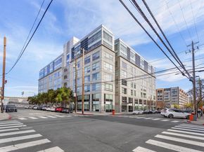 428 Alice St 304, Oakland CA 94607