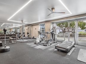 428 Alice St 304, Oakland CA 94607