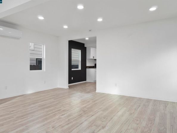 1318 Battery St, Richmond CA 94801