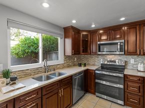 3833 Burton Cmn, Fremont CA 94536