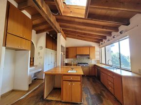 40 Hilldale Ct, Orinda CA 94563