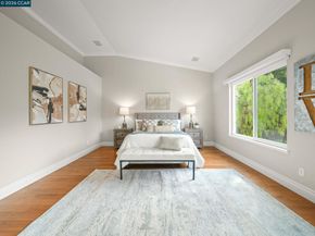 376 Blue Oak Ln, Clayton CA 94517