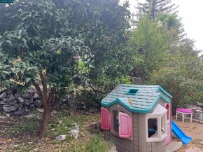 201 Lake Ave, Rodeo CA 94572