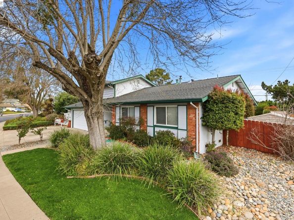 8589 Davona Dr, Dublin CA 94568