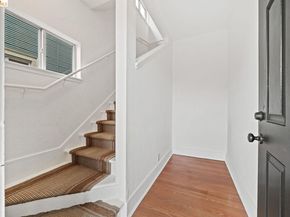 5812 Dover ST, Oakland CA 94609