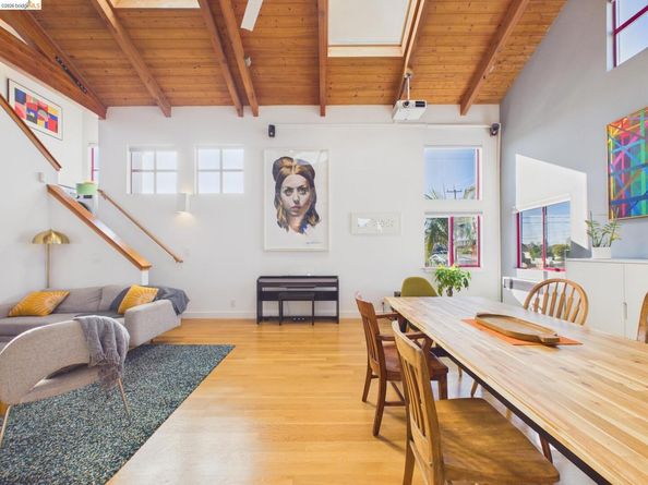 2932 Filbert St 2, Oakland CA 94608