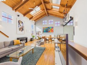 2932 Filbert St 2, Oakland CA 94608