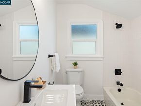 6055 Majestic Ave, Oakland CA 94605