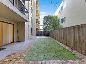 771 Kingston Ave 104, Oakland CA 94611