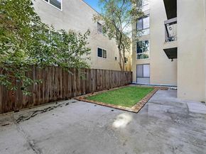 771 Kingston Ave 104, Oakland CA 94611