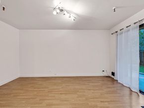 771 Kingston Ave 104, Oakland CA 94611