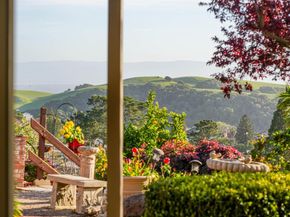 3499 La Mesa Dr, Hayward CA 94542