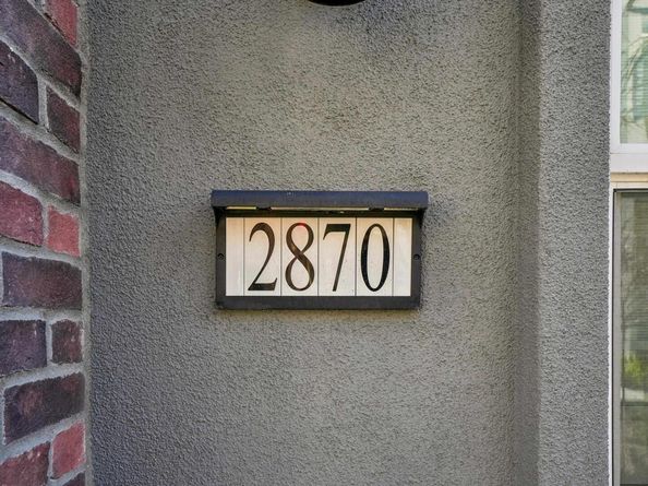 2870 Derbyline Ln, Alameda CA 94501