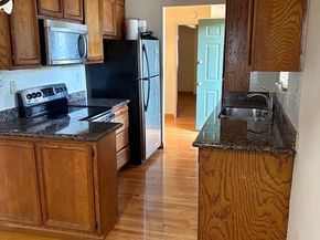 8781 Mountain Blvd 5, Oakland CA 94605