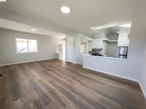 2291 Yale St, Martinez CA 94553