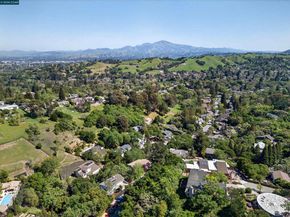 3424 Woodview Dr, Lafayette CA 94549